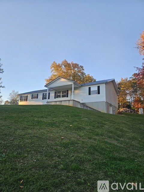 559 Robert Kelly Road 3 Beds Single Family Home for Rent - Photo Gallery 2