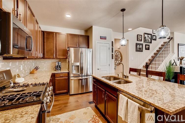 511 E Hinsdale Ave 4 Beds Single Family Home for Rent - Photo Gallery 2