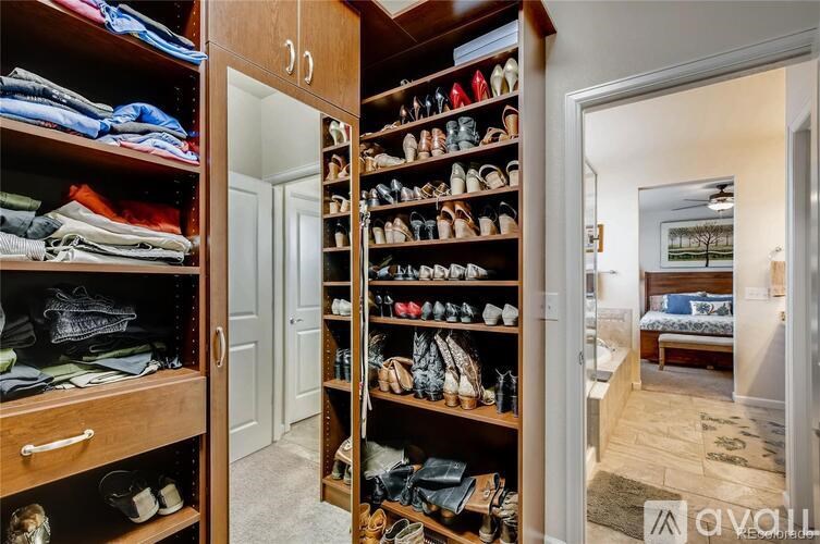 511 E Hinsdale Ave 4 Beds Single Family Home for Rent - Photo Gallery 16