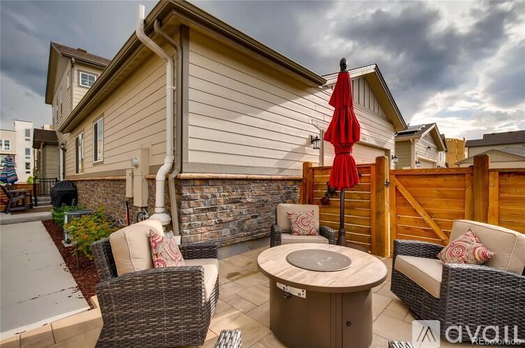 511 E Hinsdale Ave 4 Beds Single Family Home for Rent - Photo Gallery 19