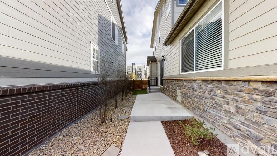 511 E Hinsdale Ave 4 Beds Single Family Home for Rent - Photo Gallery 31