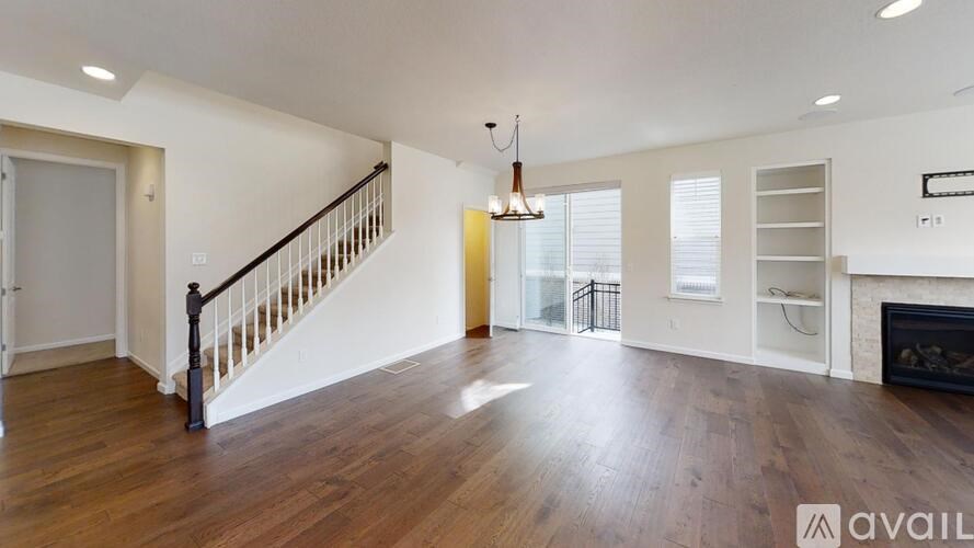 511 E Hinsdale Ave 4 Beds Single Family Home for Rent - Photo Gallery 5