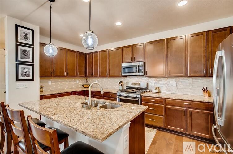 511 E Hinsdale Ave 4 Beds Single Family Home for Rent - Photo Gallery 6