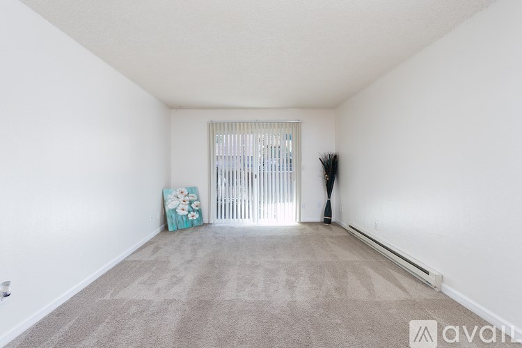 1801 Northeast 162nd Avenue 2 Beds Apartment for Rent - Photo Gallery 6