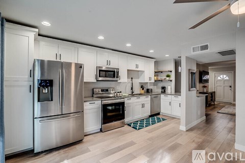 4848 North Woodmere Fairway 2 Beds Apartment for Rent