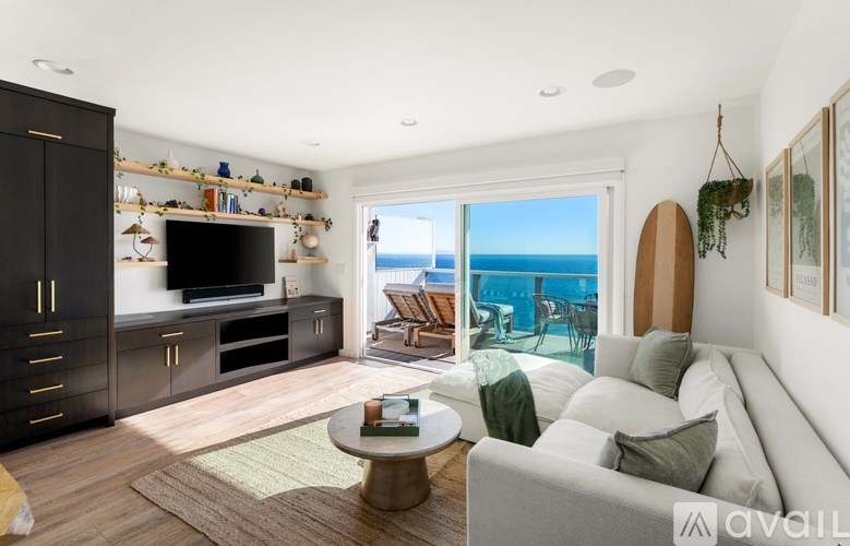 20638 Pacific Coast Highway 1 Bed Condo for Rent - Photo Gallery 2