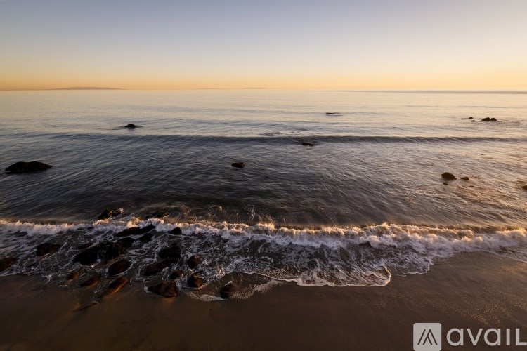 20638 Pacific Coast Highway 1 Bed Condo for Rent - Photo Gallery 18