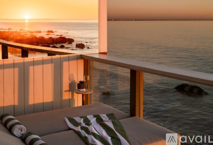 20638 Pacific Coast Highway 1 Bed Condo for Rent - Photo Gallery 20