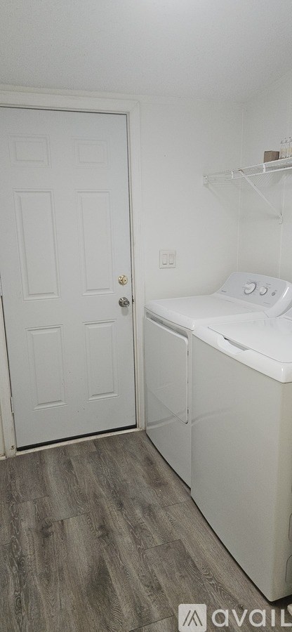 2541 Holly Hill Grove Road 1 5 Beds Single Family Home for Rent - Photo Gallery 5