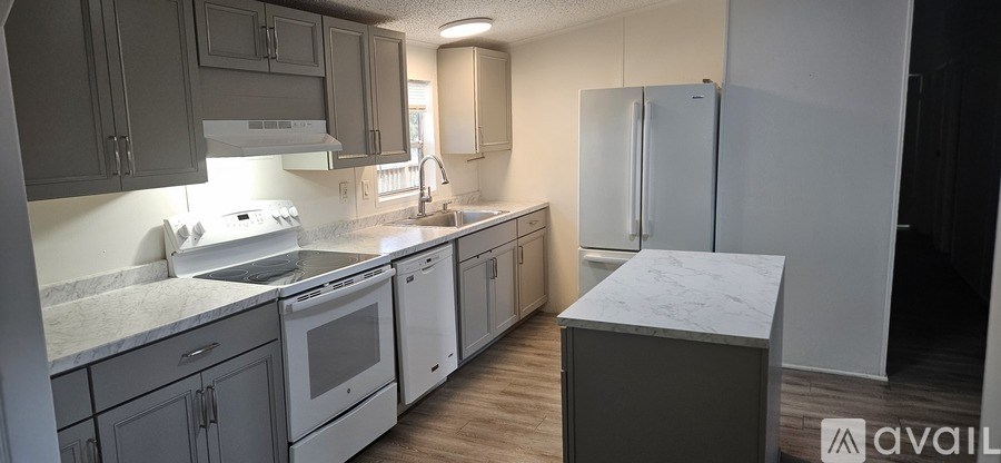 2541 Holly Hill Grove Road 1 5 Beds Single Family Home for Rent - Photo Gallery 6