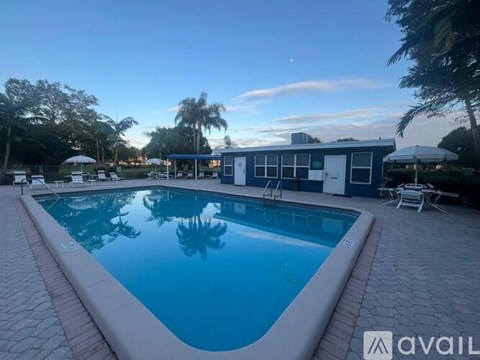 9421 Evergreen Pl 2 Beds Apartment for Rent - Photo Gallery 14