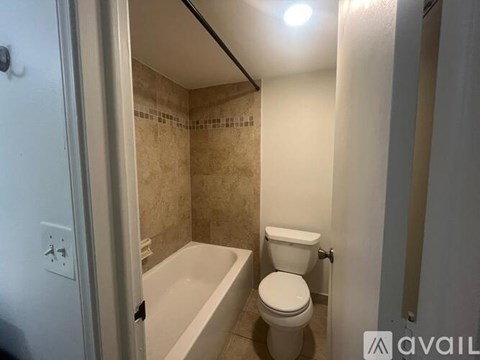 9421 Evergreen Pl 2 Beds Apartment for Rent - Photo Gallery 8