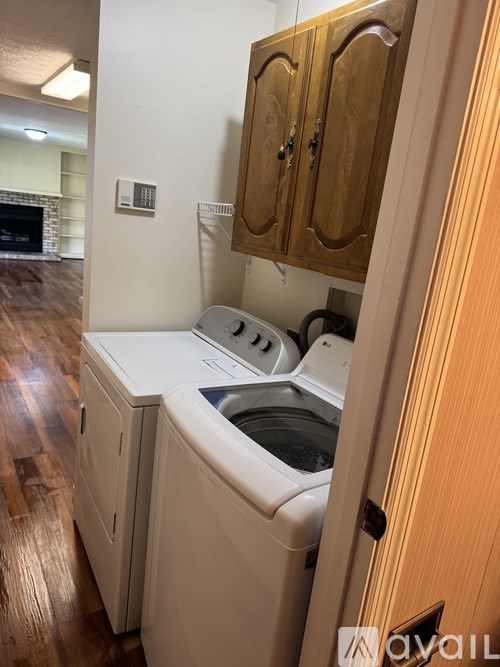 325 Cedar Cliff Rd 3 Beds Single Family Home for Rent - Photo Gallery 11