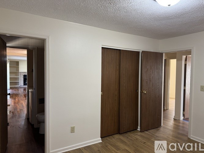 325 Cedar Cliff Rd 3 Beds Single Family Home for Rent - Photo Gallery 9