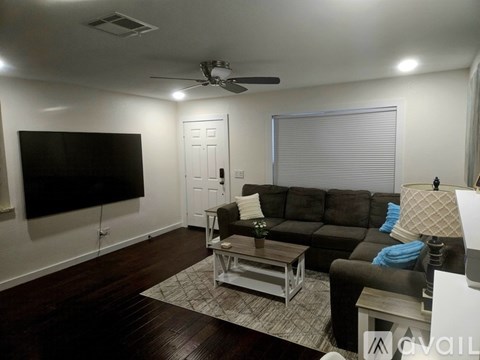 3021 West Blue Sky Drive 3 Beds Single Family Home for Rent - Photo Gallery 6