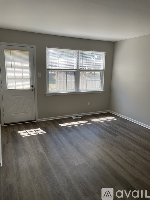 30 Greensward Ln 2 Beds Townhouse for Rent - Photo Gallery 4