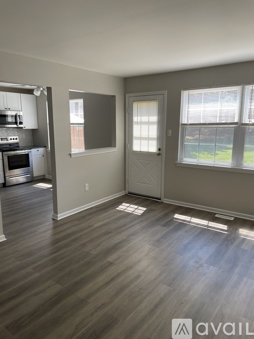 30 Greensward Ln 2 Beds Townhouse for Rent - Photo Gallery 5