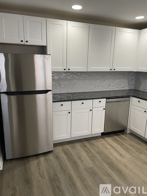 30 Greensward Ln 2 Beds Townhouse for Rent - Photo Gallery 9