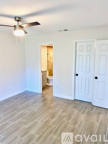 5340 Royal Palm Avenue 2 Beds Condo for Rent - Photo Gallery 3