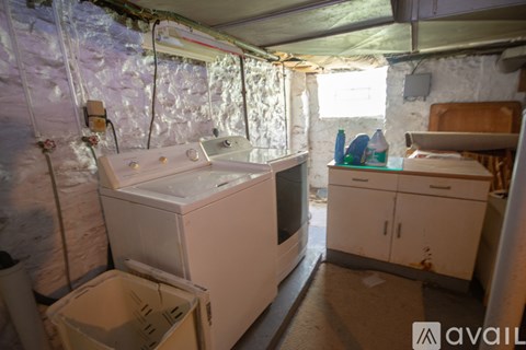 1817 Broadway Ave 3 Beds Apartment for Rent - Photo Gallery 9