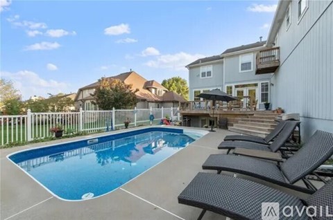 2101 Southwest Wall Street 1 Bed Apartment for Rent - Photo Gallery 3