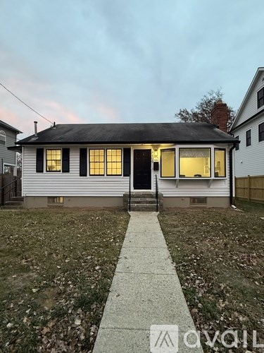 9809 Montauk Avenue 4 Beds Single Family Home for Rent - Photo Gallery 1