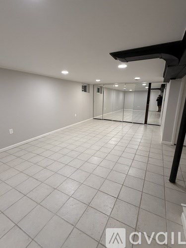 9809 Montauk Avenue 4 Beds Single Family Home for Rent - Photo Gallery 21