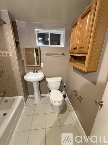 9809 Montauk Avenue 4 Beds Single Family Home for Rent - Photo Gallery 24