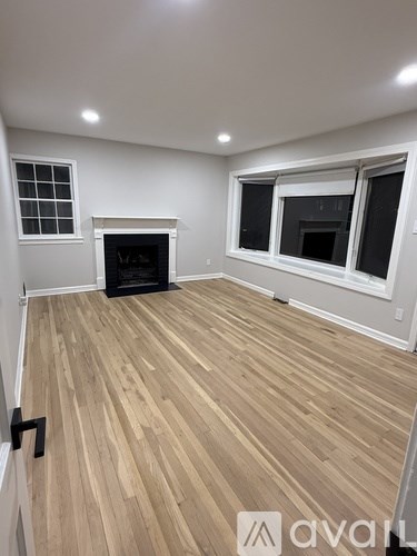 9809 Montauk Avenue 4 Beds Single Family Home for Rent - Photo Gallery 4