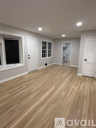 9809 Montauk Avenue 4 Beds Single Family Home for Rent - Photo Gallery 5