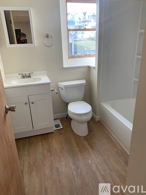 207 North 1st Street 2 Beds Apartment for Rent - Photo Gallery 10