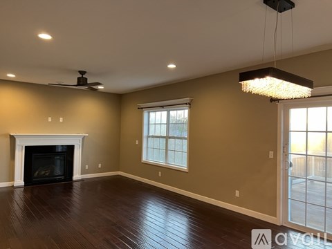 6727 North White Fir Drive 5 Beds Single Family Home for Rent - Photo Gallery 11