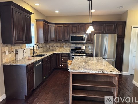 6727 North White Fir Drive 5 Beds Single Family Home for Rent - Photo Gallery 12