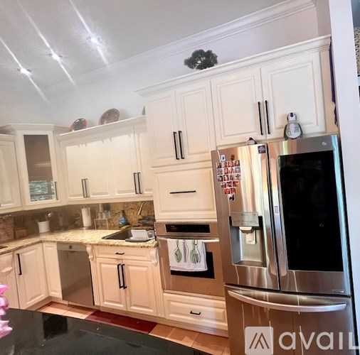 15770 Southwest 141st Court 3 Beds Single Family Home for Rent - Photo Gallery 7