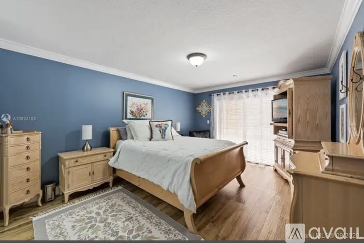 15770 Southwest 141st Court 3 Beds Single Family Home for Rent - Photo Gallery 9