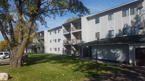 RL Estates 37-39 Studio-2 Beds Apartment for Rent - Photo Gallery 1