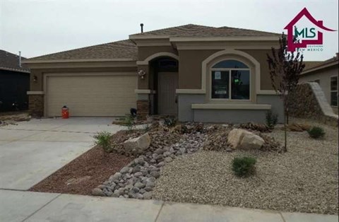 3956 Monte Lindo Court Studio House for Rent - Photo Gallery 1