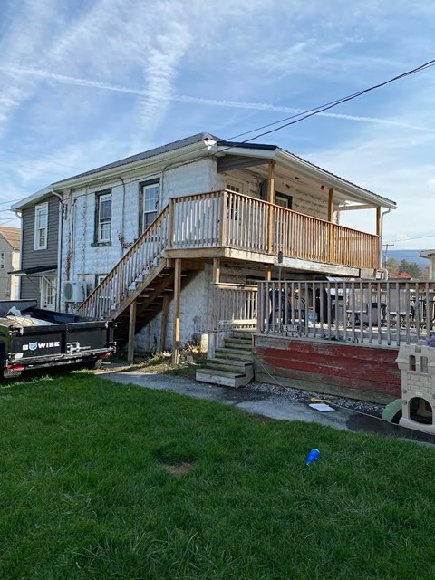 Blue Mountain Capital Management, LLC - Wayne Rear 1-2 Beds Apartment for Rent - Photo Gallery 1