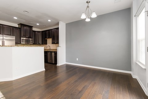 2613 Silverthorn Drive 3 Beds House for Rent - Photo Gallery 14