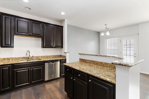 2613 Silverthorn Drive 3 Beds House for Rent - Photo Gallery 20