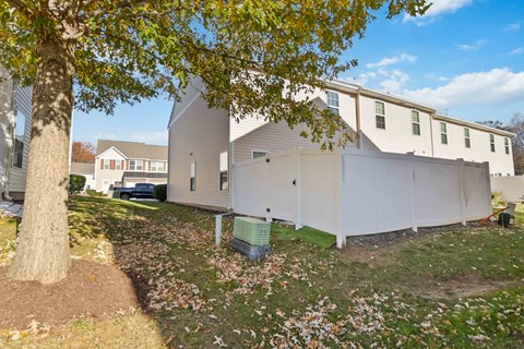 2613 Silverthorn Drive 3 Beds House for Rent - Photo Gallery 38