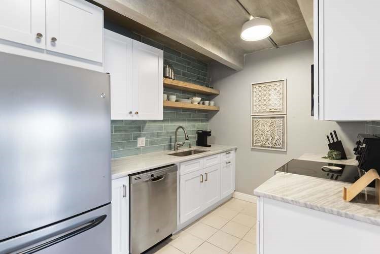 1265 Race St 1 Bed Condo for Rent - Photo Gallery 9