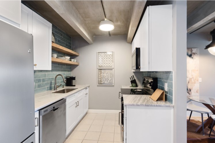 1265 Race St 1 Bed Condo for Rent - Photo Gallery 10