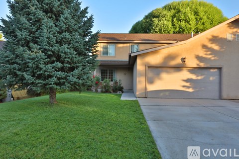 228 South Golden Drive 3 Beds Apartment for Rent