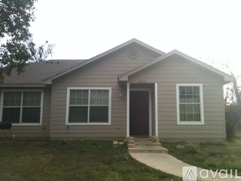 609 S Knob St 3 Beds Apartment for Rent