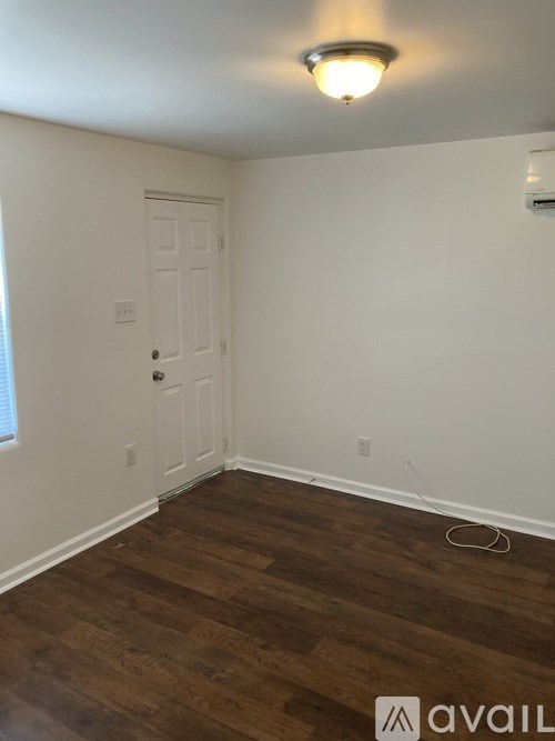 549 W Wickenburg Way 1 Bed Apartment for Rent - Photo Gallery 7