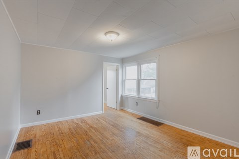 201 14Th St 2 Beds Apartment for Rent