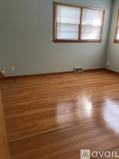 4208 W Chicago St 3 Beds Single Family Home for Rent - Photo Gallery 3