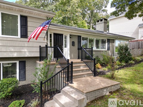 11225 Sonja Dr 4 Beds Single Family Home for Rent - Photo Gallery 2