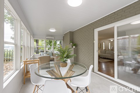 11225 Sonja Dr 4 Beds Single Family Home for Rent - Photo Gallery 13